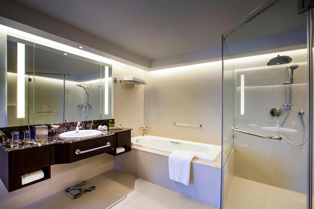 Bab Al Qasr Residence Абу Даби Екстериор снимка