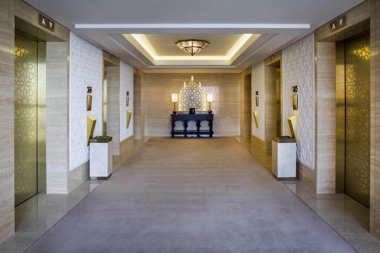 Bab Al Qasr Residence Абу Даби Екстериор снимка